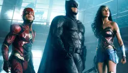 Foto Terbaru Batman Flash dan Wonder Woman dari JUSTICE LEAGUE